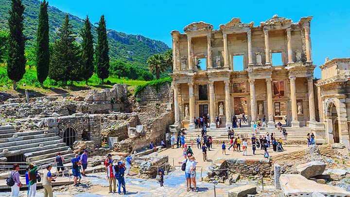 Ephesus & Pamukkale Tour in 2 Days 1 Night